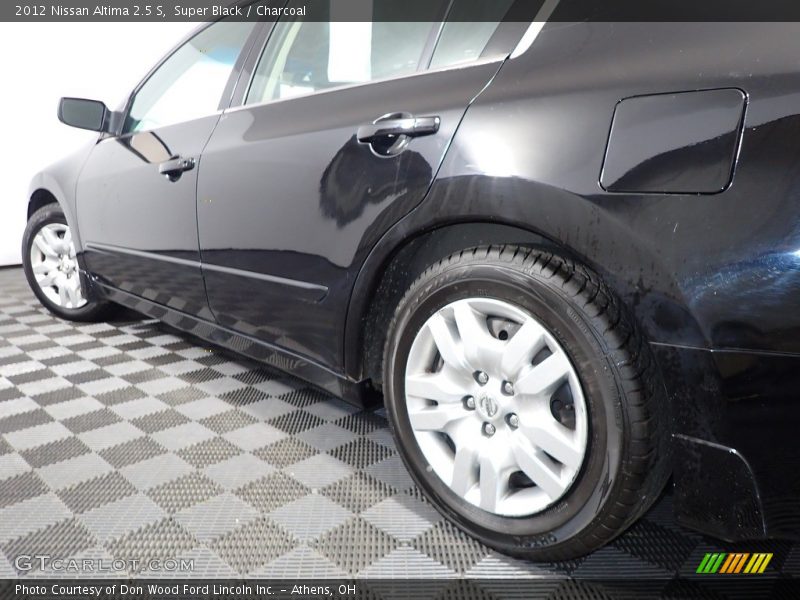 Super Black / Charcoal 2012 Nissan Altima 2.5 S
