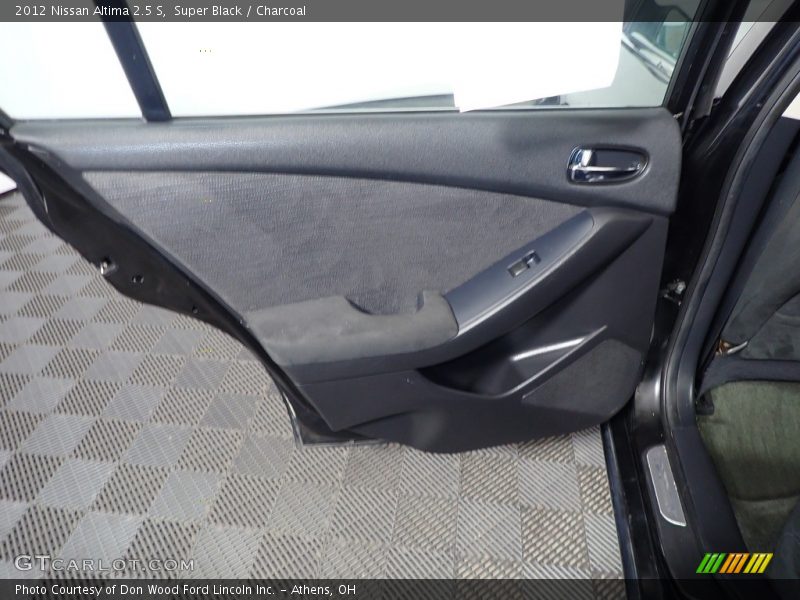 Super Black / Charcoal 2012 Nissan Altima 2.5 S