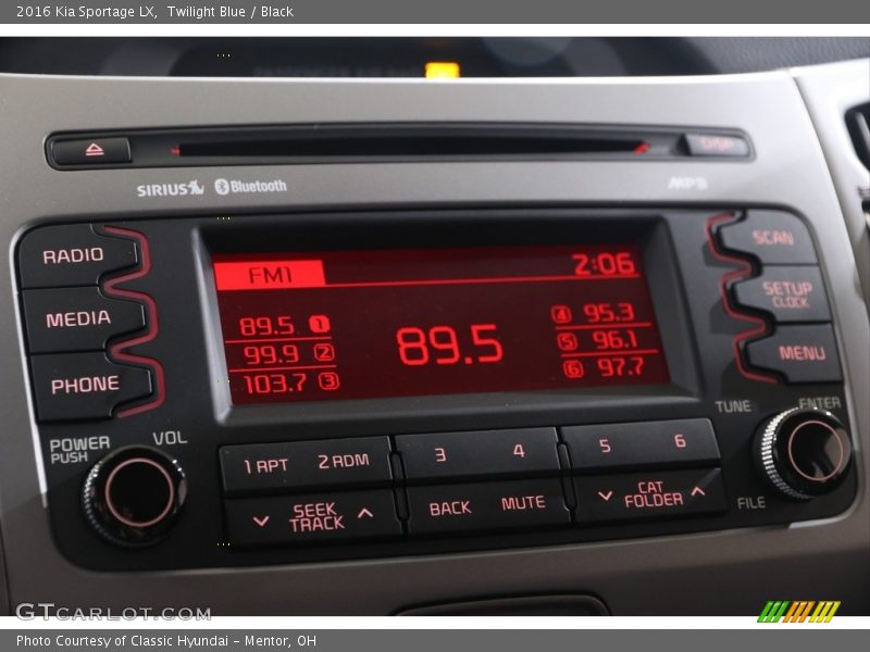 Controls of 2016 Sportage LX