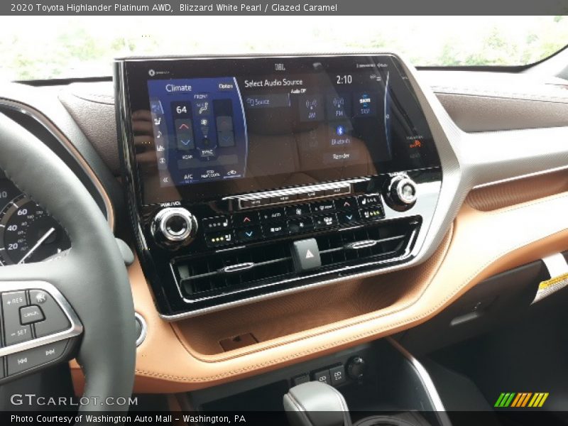 Blizzard White Pearl / Glazed Caramel 2020 Toyota Highlander Platinum AWD