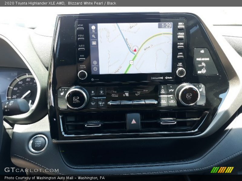 Blizzard White Pearl / Black 2020 Toyota Highlander XLE AWD