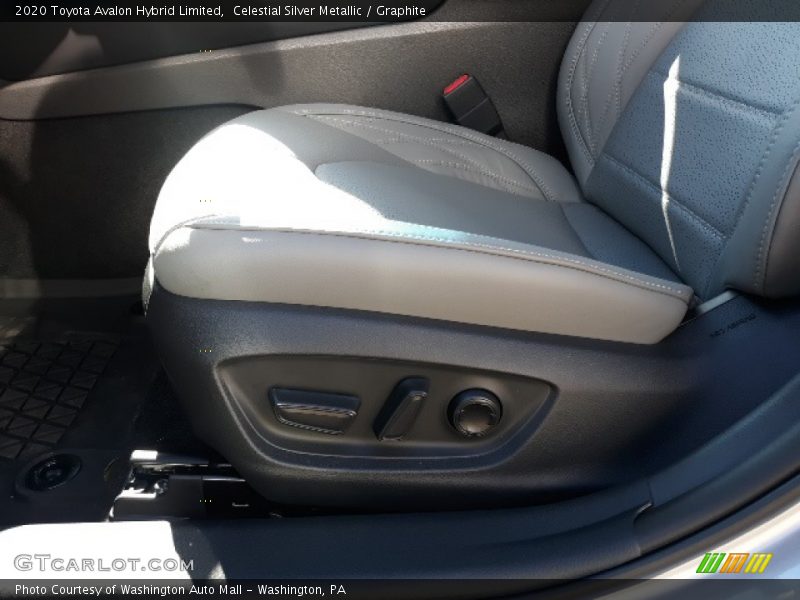 Celestial Silver Metallic / Graphite 2020 Toyota Avalon Hybrid Limited