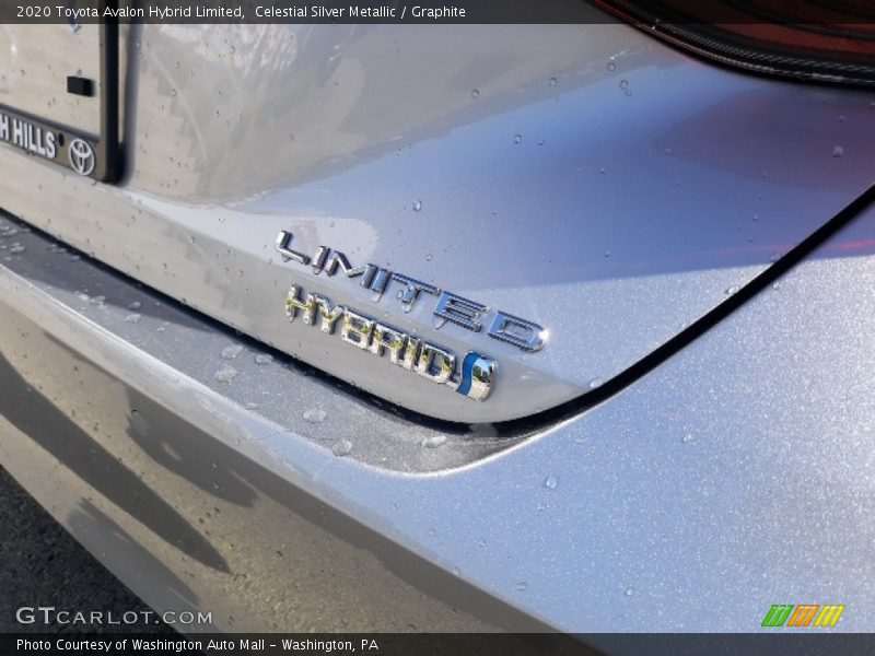 Celestial Silver Metallic / Graphite 2020 Toyota Avalon Hybrid Limited