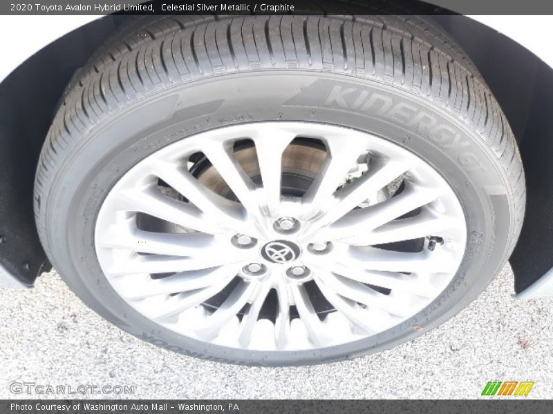 Celestial Silver Metallic / Graphite 2020 Toyota Avalon Hybrid Limited