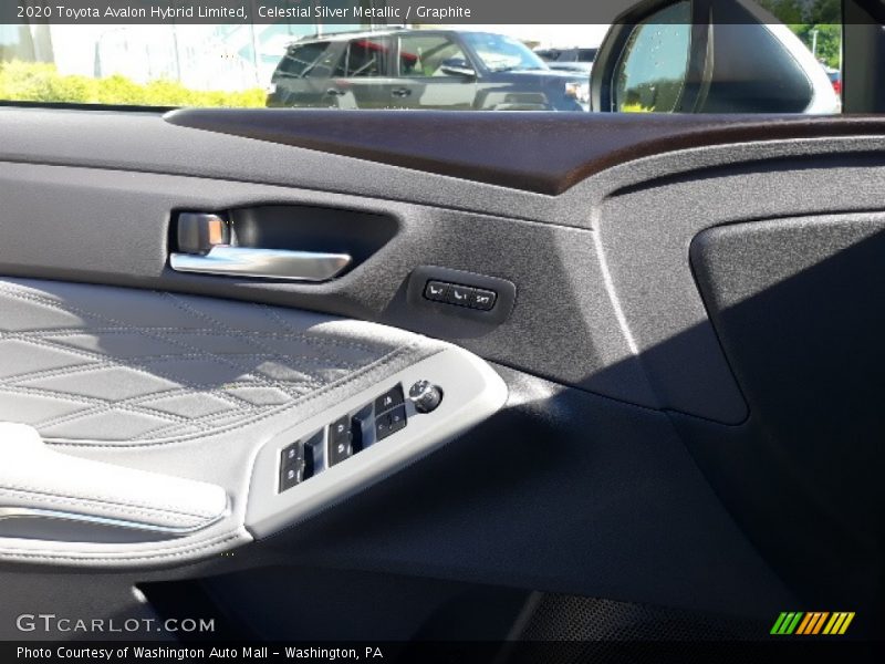Celestial Silver Metallic / Graphite 2020 Toyota Avalon Hybrid Limited