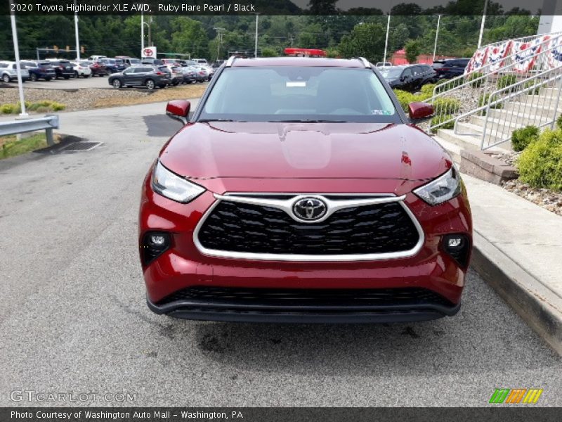 Ruby Flare Pearl / Black 2020 Toyota Highlander XLE AWD