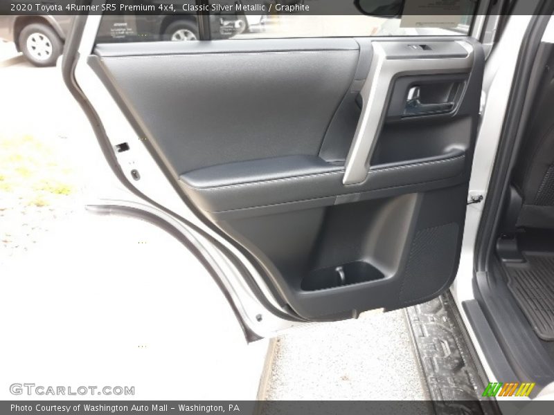 Classic Silver Metallic / Graphite 2020 Toyota 4Runner SR5 Premium 4x4
