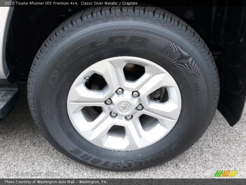 Classic Silver Metallic / Graphite 2020 Toyota 4Runner SR5 Premium 4x4