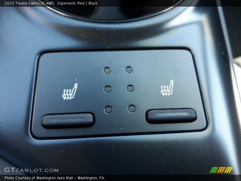 Supersonic Red / Black 2020 Toyota Camry SE AWD
