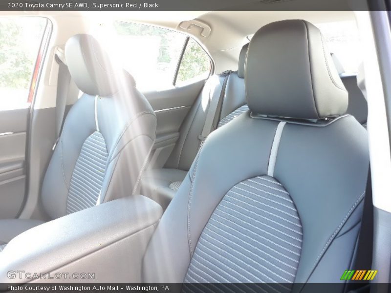 Supersonic Red / Black 2020 Toyota Camry SE AWD