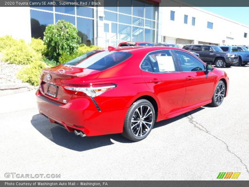 Supersonic Red / Black 2020 Toyota Camry SE AWD
