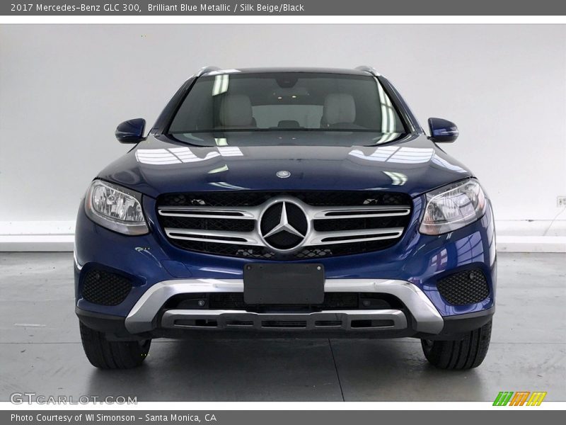 Brilliant Blue Metallic / Silk Beige/Black 2017 Mercedes-Benz GLC 300