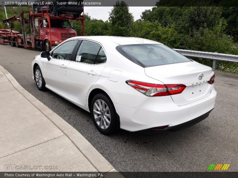 Super White / Macadamia 2020 Toyota Camry LE AWD