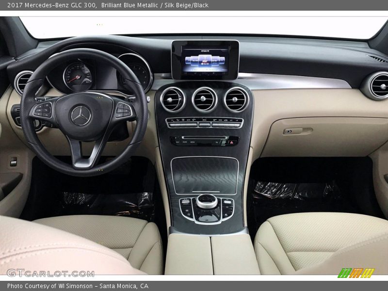 Brilliant Blue Metallic / Silk Beige/Black 2017 Mercedes-Benz GLC 300