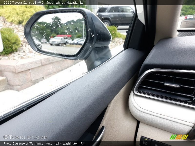 Super White / Macadamia 2020 Toyota Camry LE AWD