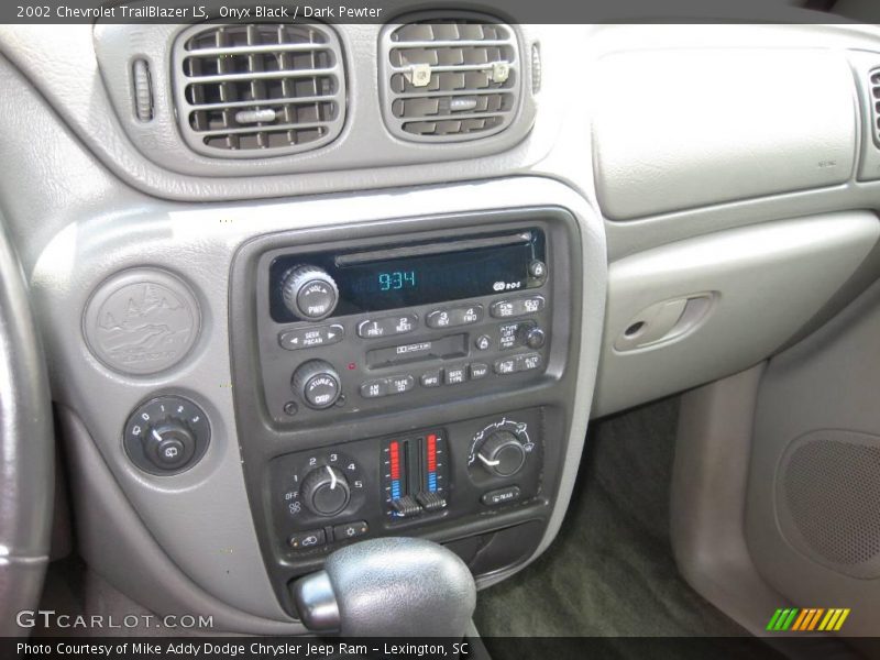 Onyx Black / Dark Pewter 2002 Chevrolet TrailBlazer LS