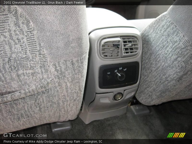 Onyx Black / Dark Pewter 2002 Chevrolet TrailBlazer LS