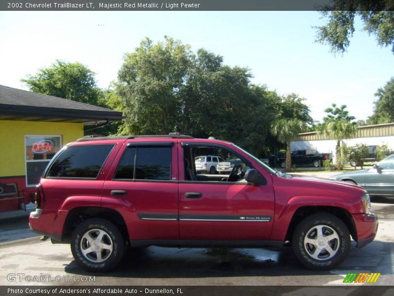 Majestic Red Metallic / Light Pewter 2002 Chevrolet TrailBlazer LT