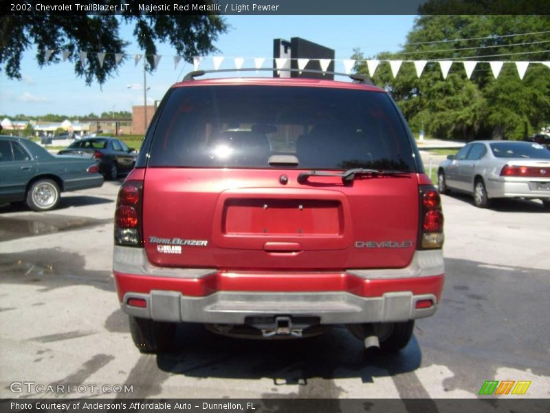 Majestic Red Metallic / Light Pewter 2002 Chevrolet TrailBlazer LT
