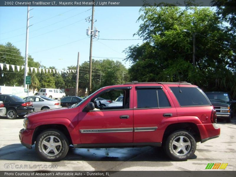 Majestic Red Metallic / Light Pewter 2002 Chevrolet TrailBlazer LT