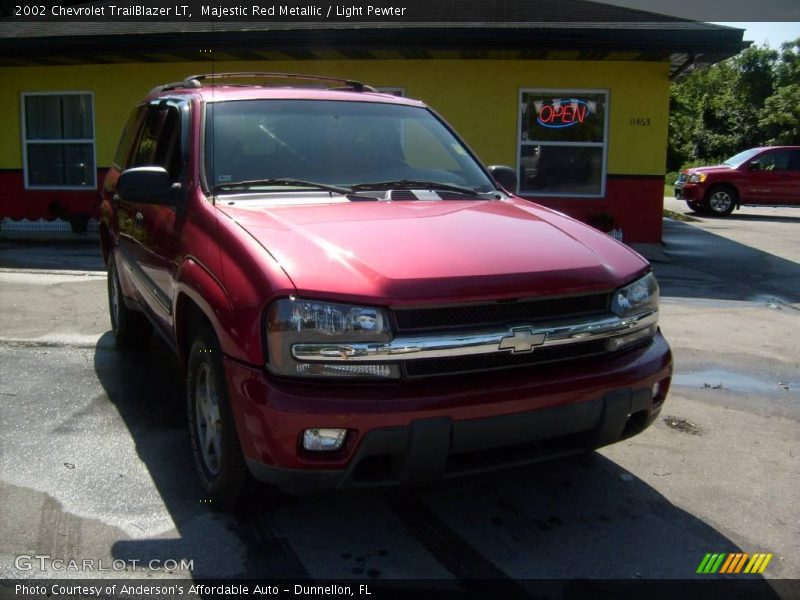 Majestic Red Metallic / Light Pewter 2002 Chevrolet TrailBlazer LT
