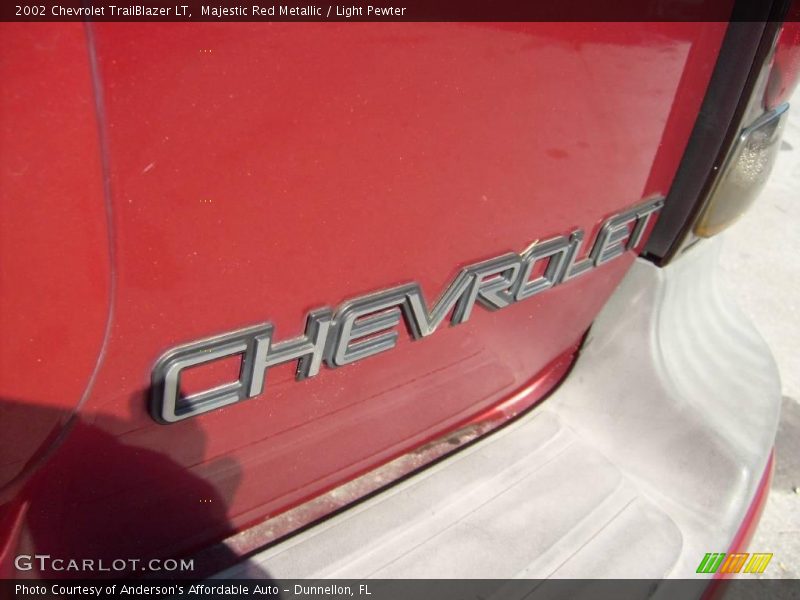 Majestic Red Metallic / Light Pewter 2002 Chevrolet TrailBlazer LT