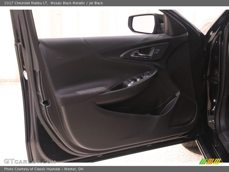 Mosaic Black Metallic / Jet Black 2017 Chevrolet Malibu LT