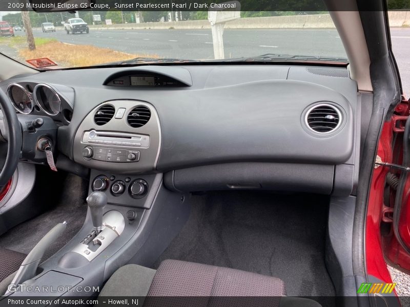 Sunset Pearlescent Pearl / Dark Charcoal 2009 Mitsubishi Eclipse GS Coupe