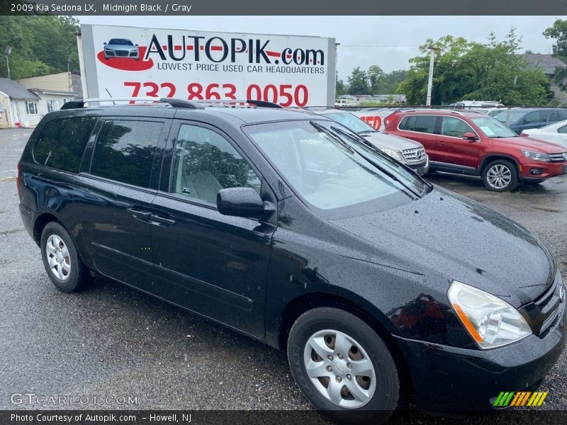 Midnight Black / Gray 2009 Kia Sedona LX