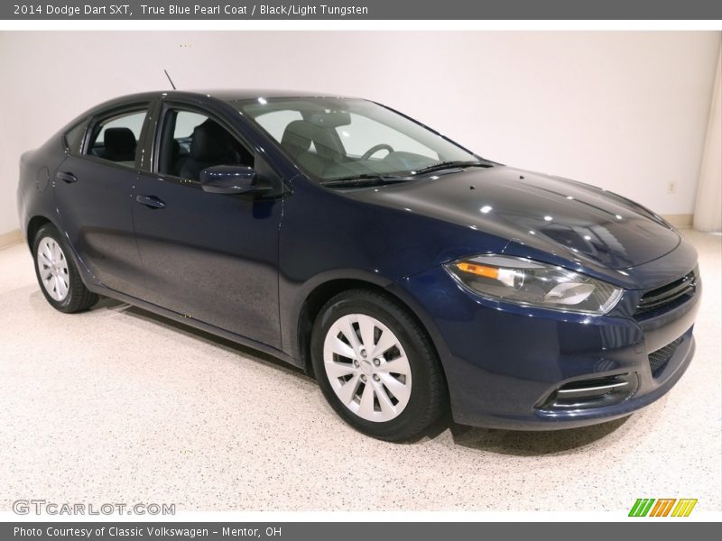True Blue Pearl Coat / Black/Light Tungsten 2014 Dodge Dart SXT