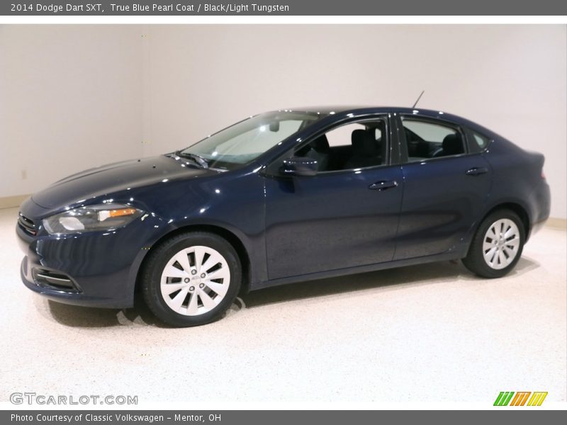 True Blue Pearl Coat / Black/Light Tungsten 2014 Dodge Dart SXT