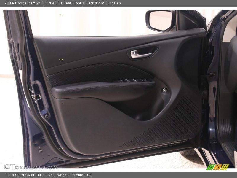 True Blue Pearl Coat / Black/Light Tungsten 2014 Dodge Dart SXT
