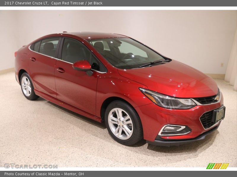 Cajun Red Tintcoat / Jet Black 2017 Chevrolet Cruze LT