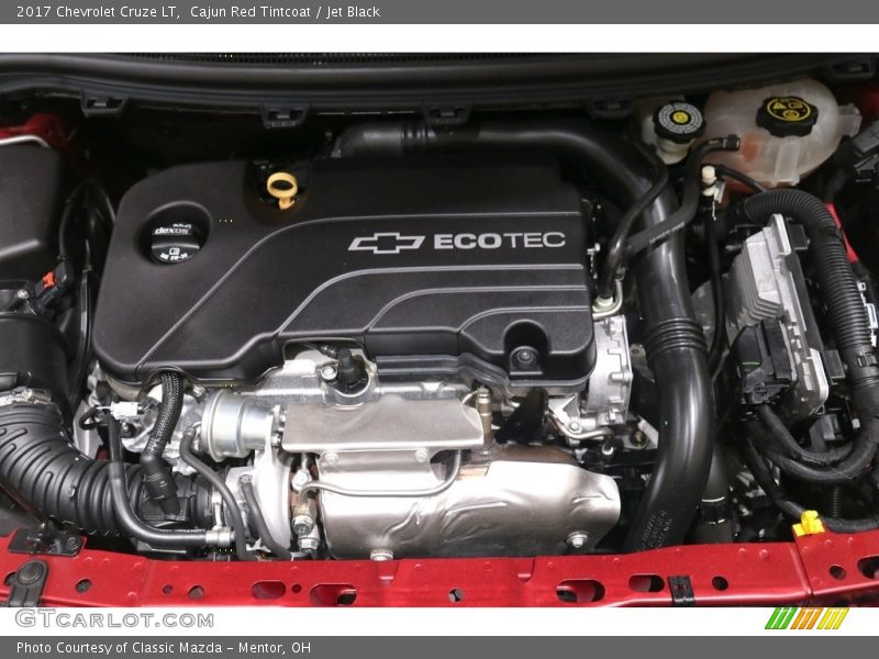Cajun Red Tintcoat / Jet Black 2017 Chevrolet Cruze LT