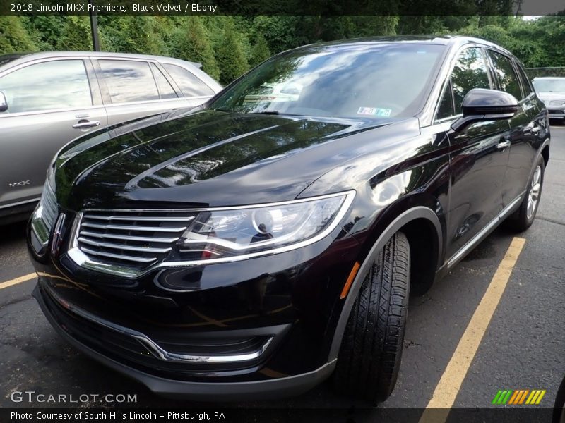 Black Velvet / Ebony 2018 Lincoln MKX Premiere