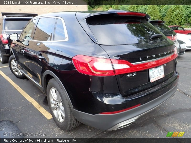 Black Velvet / Ebony 2018 Lincoln MKX Premiere