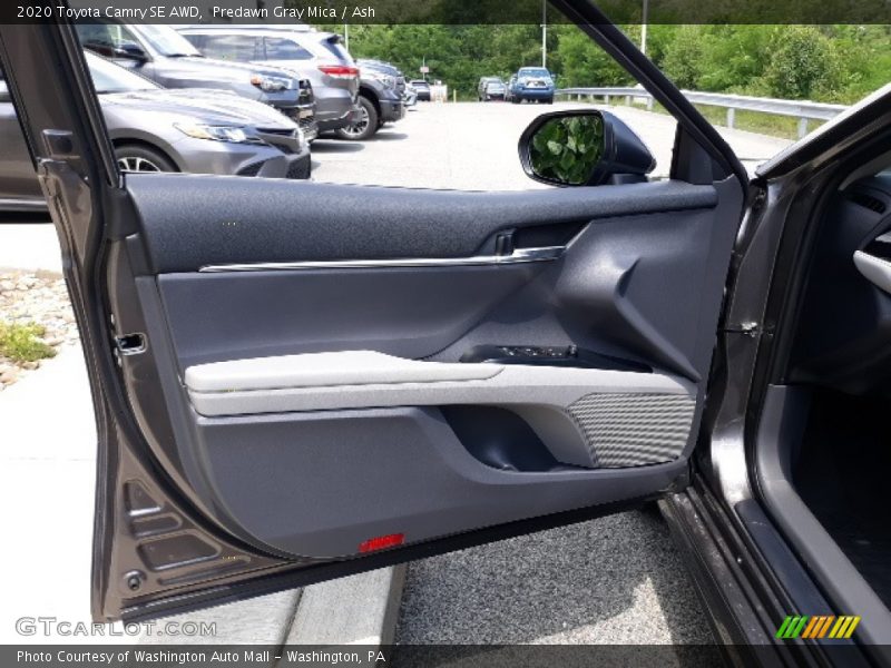 Predawn Gray Mica / Ash 2020 Toyota Camry SE AWD
