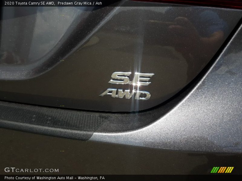 Predawn Gray Mica / Ash 2020 Toyota Camry SE AWD