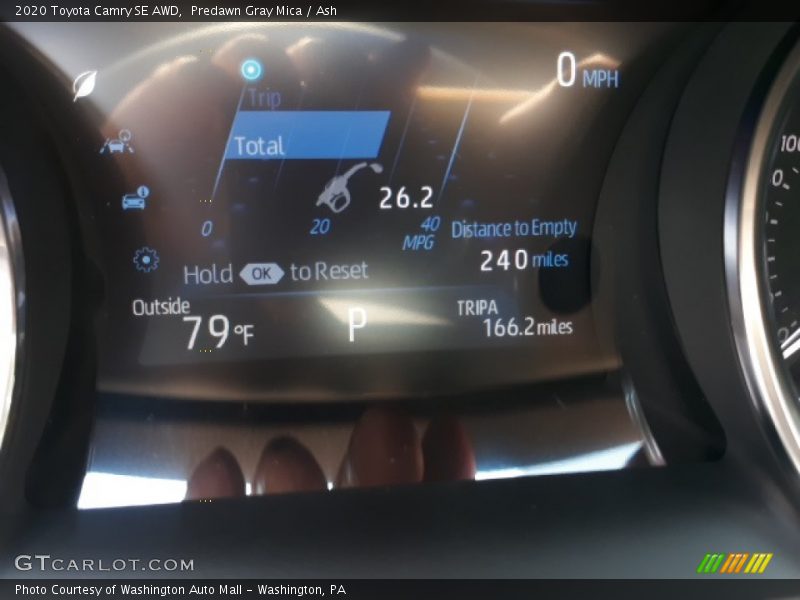 Predawn Gray Mica / Ash 2020 Toyota Camry SE AWD