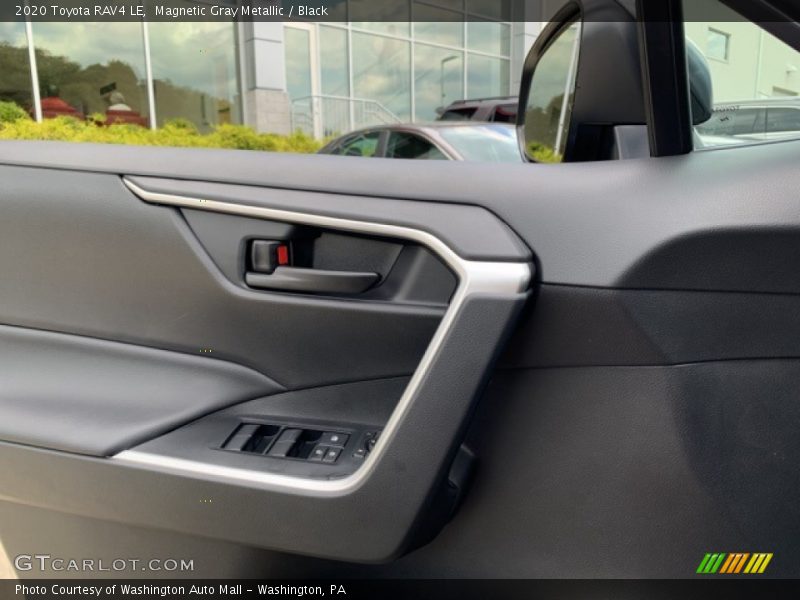 Magnetic Gray Metallic / Black 2020 Toyota RAV4 LE