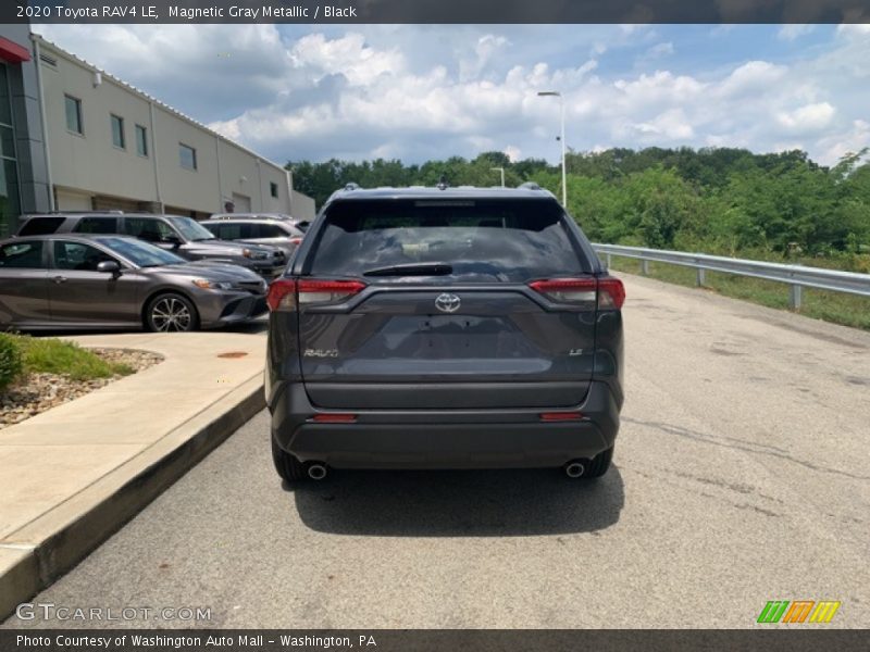Magnetic Gray Metallic / Black 2020 Toyota RAV4 LE