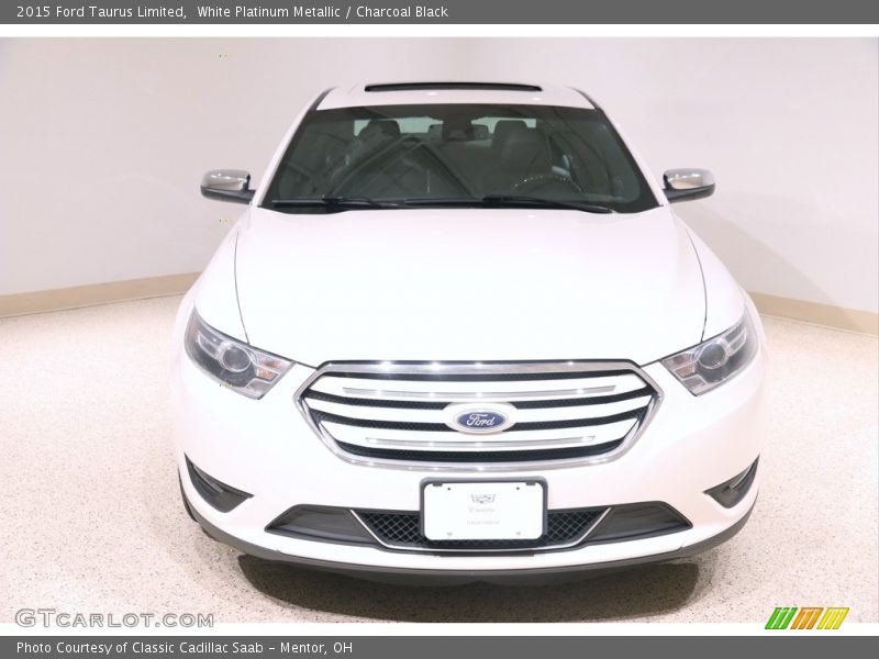 White Platinum Metallic / Charcoal Black 2015 Ford Taurus Limited