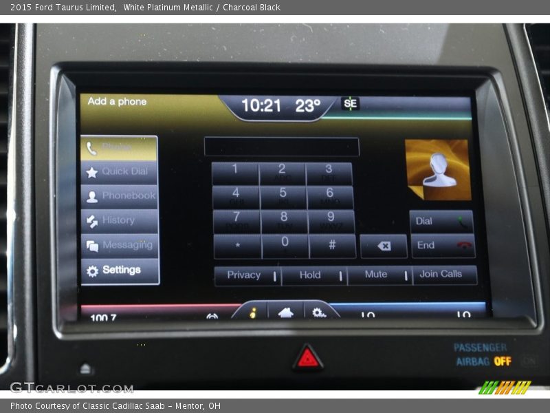 White Platinum Metallic / Charcoal Black 2015 Ford Taurus Limited