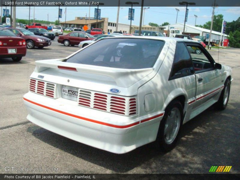 Oxford White / Red 1988 Ford Mustang GT Fastback