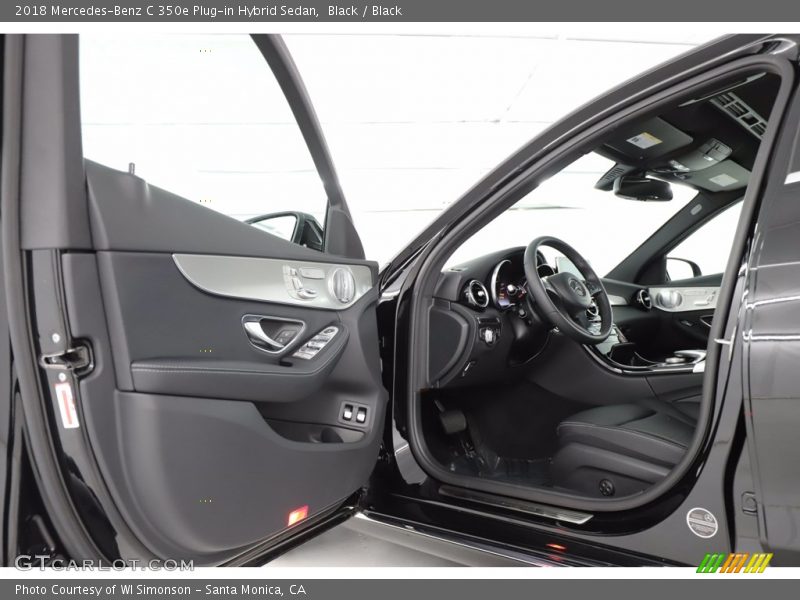 Black / Black 2018 Mercedes-Benz C 350e Plug-in Hybrid Sedan