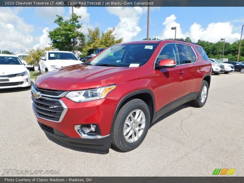 Cajun Red Tintcoat / Jet Black/­Dark Galvanized 2020 Chevrolet Traverse LT AWD