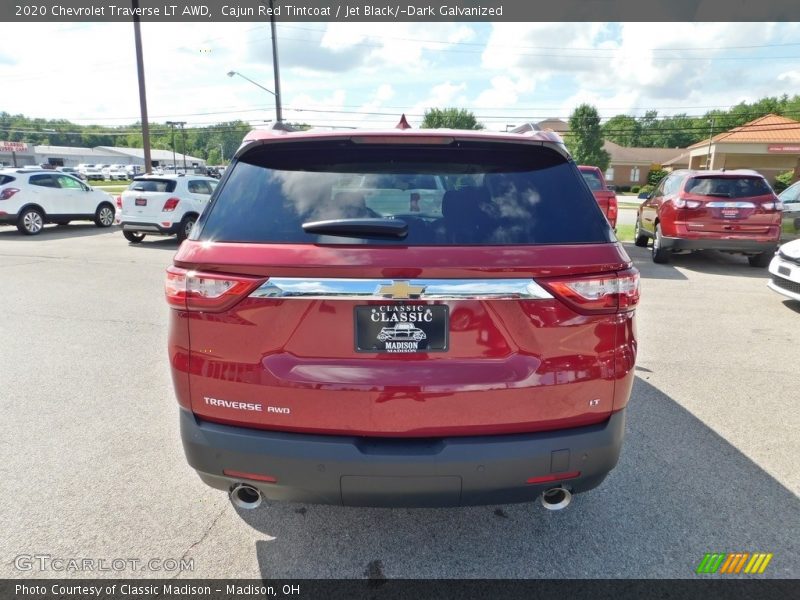 Cajun Red Tintcoat / Jet Black/­Dark Galvanized 2020 Chevrolet Traverse LT AWD
