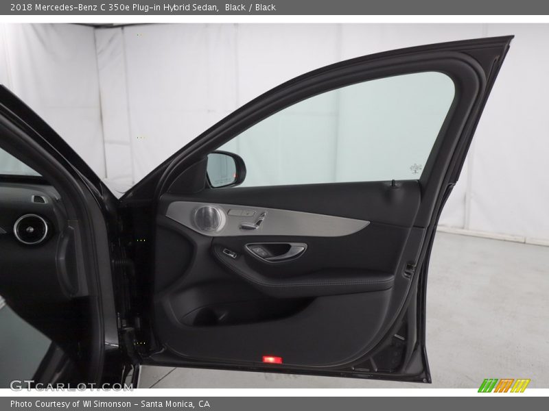 Black / Black 2018 Mercedes-Benz C 350e Plug-in Hybrid Sedan