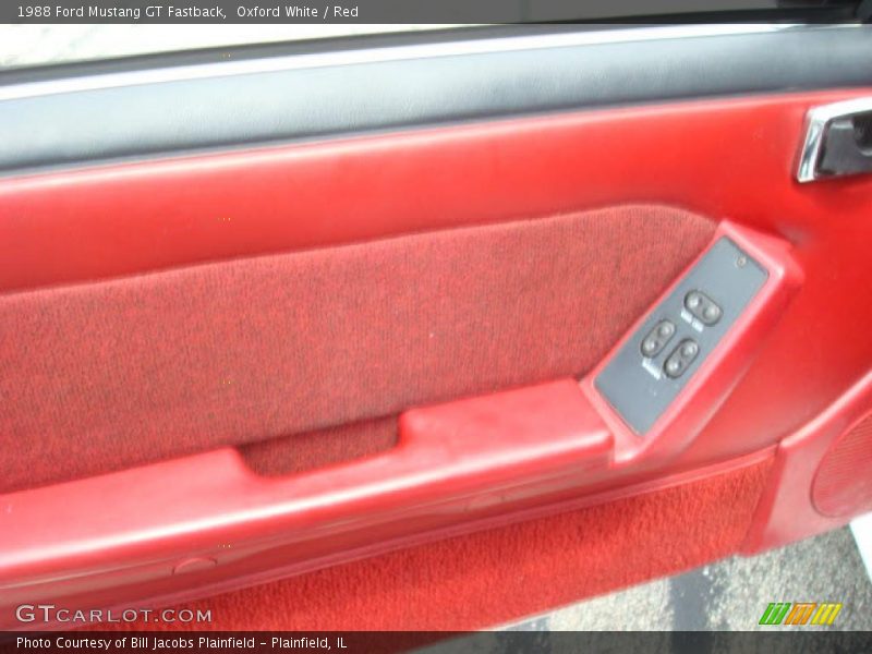 Oxford White / Red 1988 Ford Mustang GT Fastback