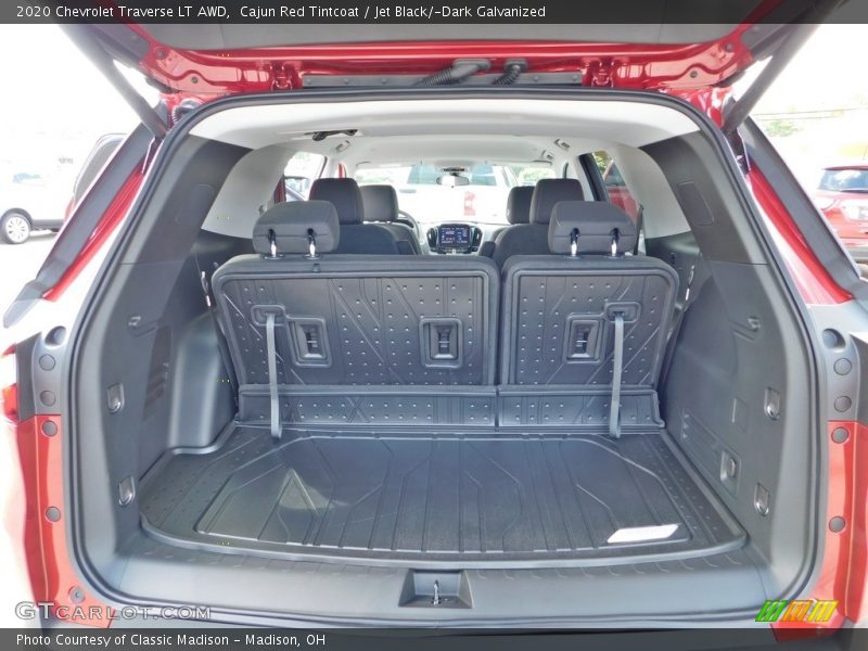 Cajun Red Tintcoat / Jet Black/­Dark Galvanized 2020 Chevrolet Traverse LT AWD